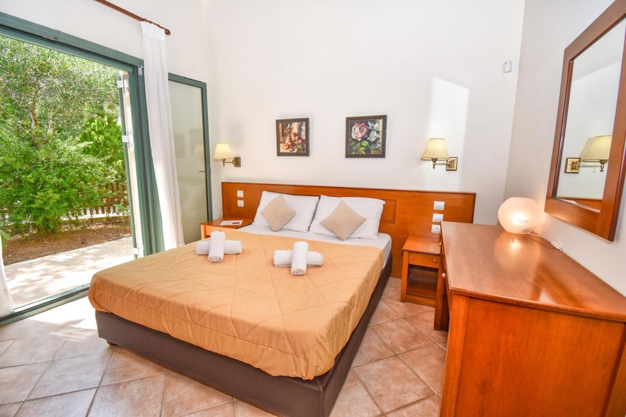 פלקאס Corfu Resorts Villas מראה חיצוני תמונה